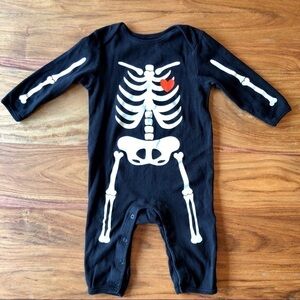 Old Navy Skeleton Jumper 💀